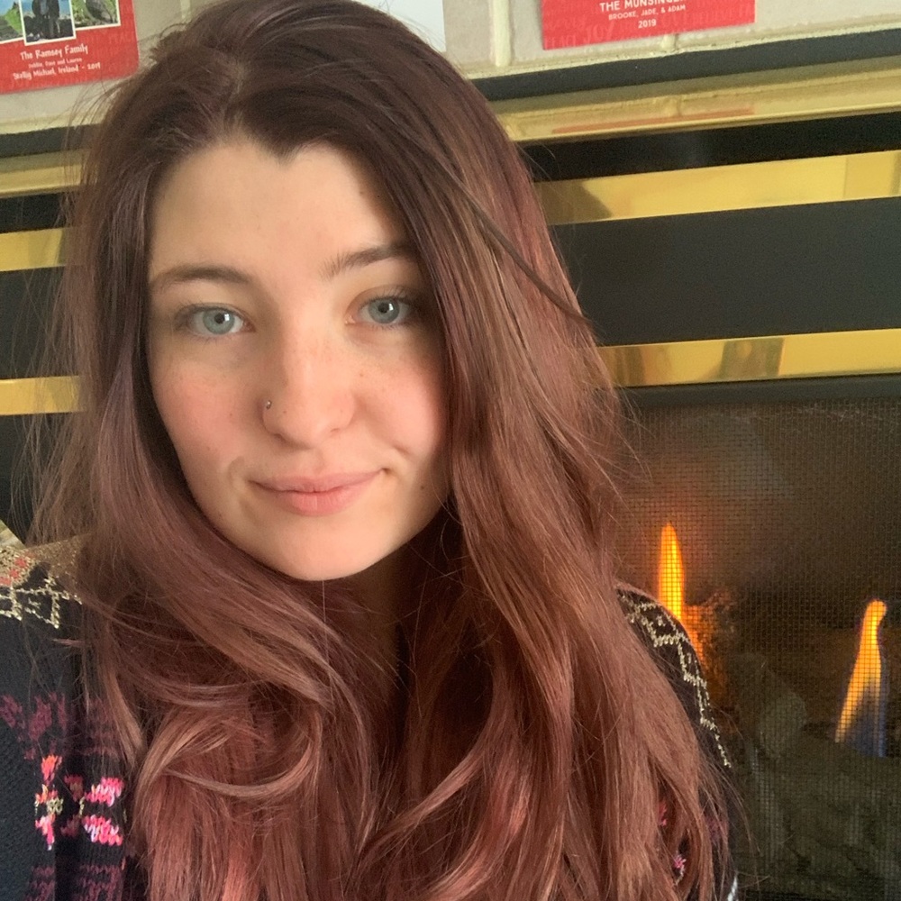 Meet your Posher, Jade
